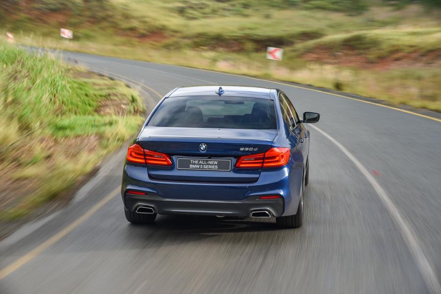  BMW 530d Sedan M Sport 2017 года  (ZA) (фото 27 из 40)